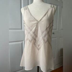 BKE Boutique cami top with art deco design size M